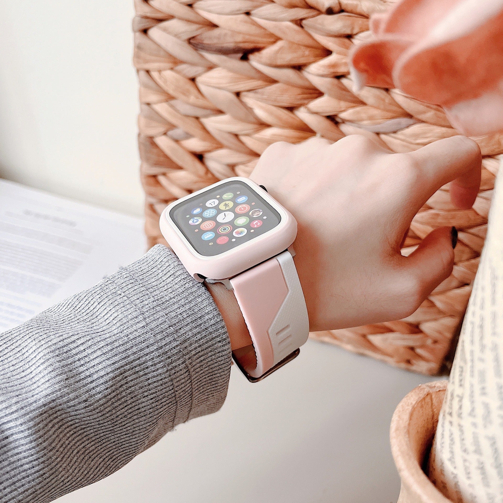 Iwatch Strap Silicone New  Merchant Strap Apple49mSE8  Watch Protective Case